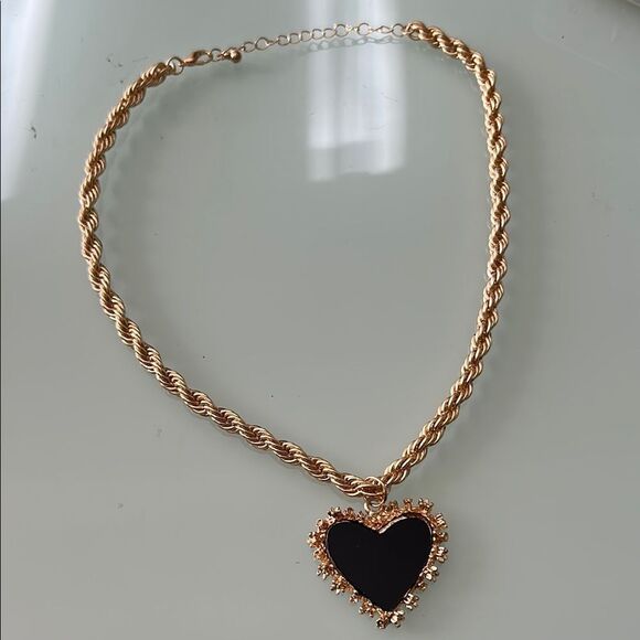 Gold and Black Heart Necklace A1096 - Picture 2 of 2